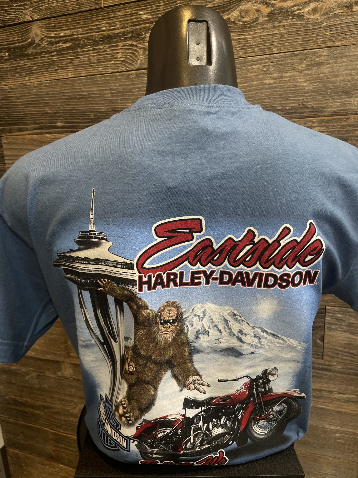 Eastside Harley-Davidson® Blue Sasquatch Seattle needle back – Mt